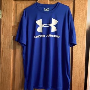 Mens loose under armour shirr